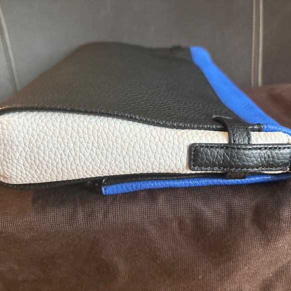 Kate Spade Pebbled Leather Bag - Picture 5 of 8